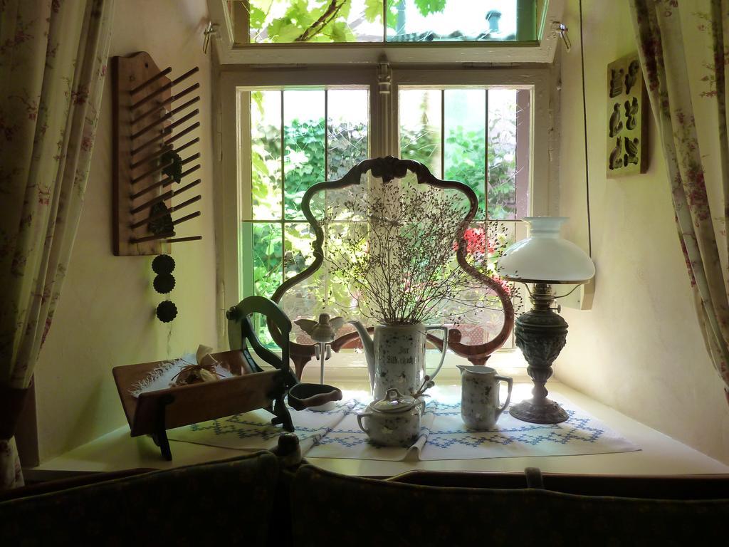 Bed and Breakfast Alte Weinstuben Steinfelder Hof Garni Ellenz-Poltersdorf Zewnętrze zdjęcie