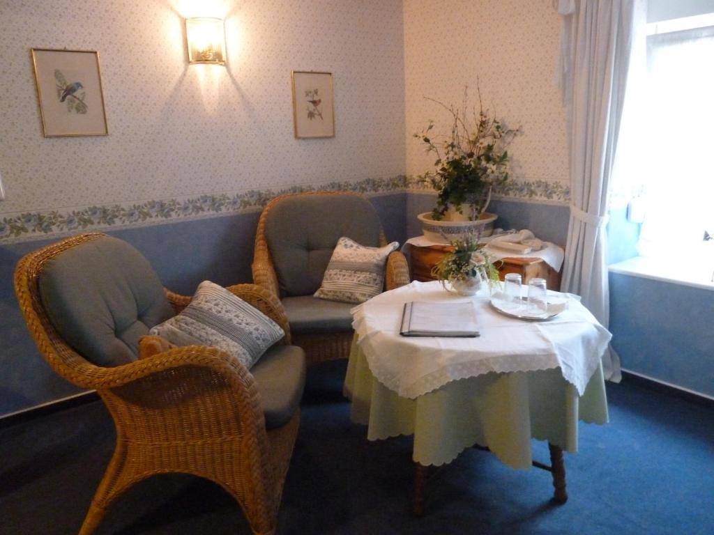 Bed and Breakfast Alte Weinstuben Steinfelder Hof Garni Ellenz-Poltersdorf Pokój zdjęcie